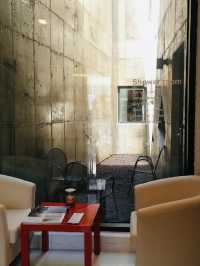 Unwind with Outdoor Movies and Excellent Hospitality at Mir Guesthouse