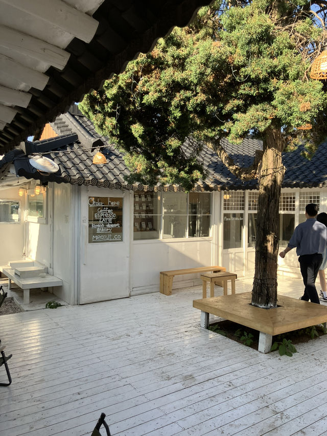 예쁜 한옥과 자연 속 여유를 즐길 수 있는 용인 고메커피!