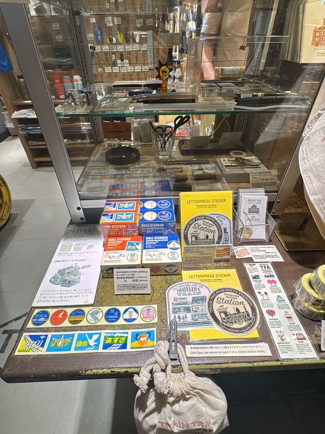【東京駅】旅行好き必見!お土産文具店 トラベラーズファクトリー ステーション 【東京駅】旅行好き必見!お土産文具店 トラベラーズファクトリー ステーション