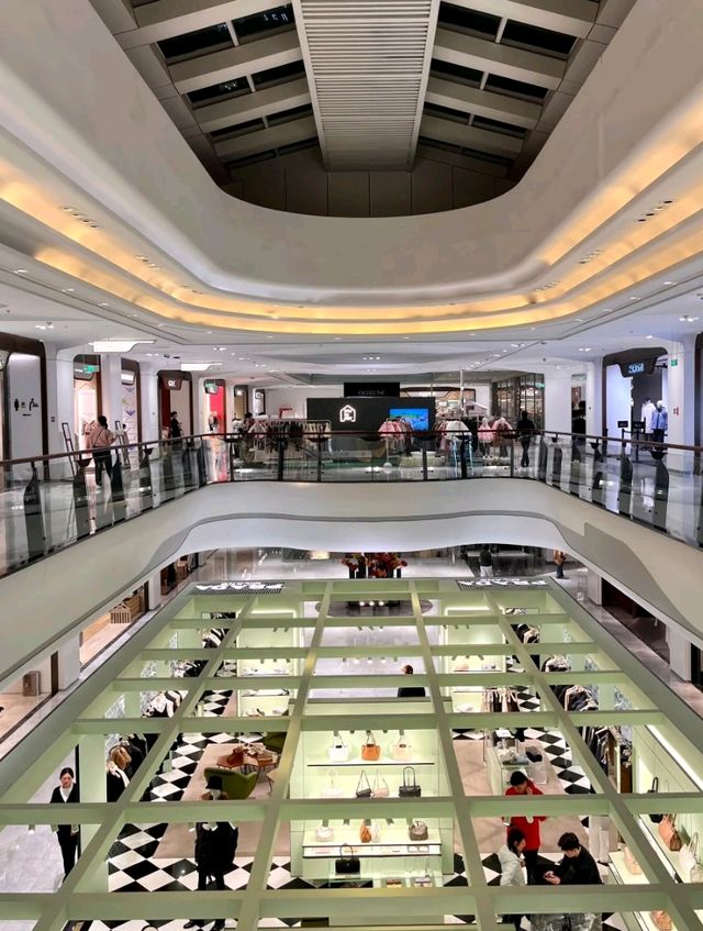 💼✨ Beijing SKP – The Most Luxurious Mall in the Capital! ✨🛍️