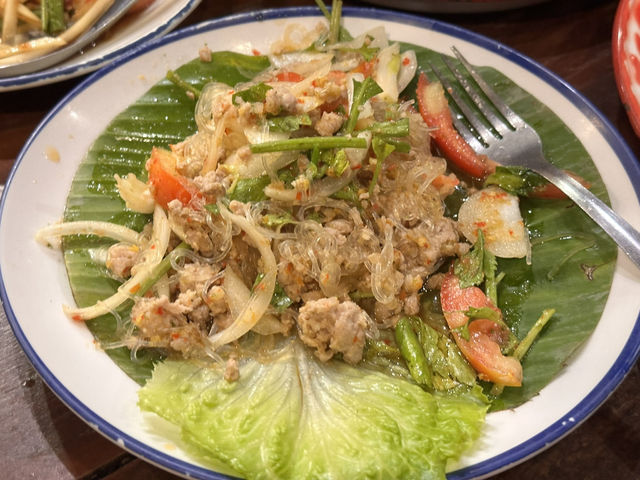 ตำกระเทย บุรีรัมย์ (Tumkratoei Buriram)