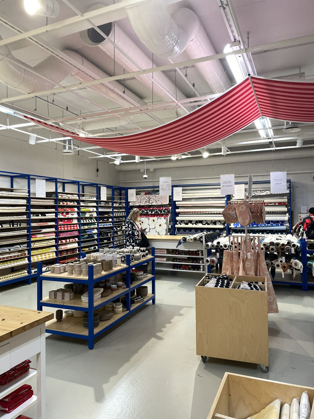 🇫🇮🌸 헬싱키에서 마리메꼬의 정수를 느끼다 Marimekko 본사 방문기 🏢💐