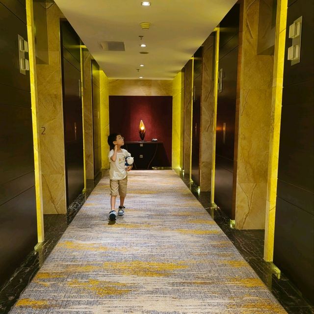 金茂深圳萬豪JW酒店行政酒廊晚餐