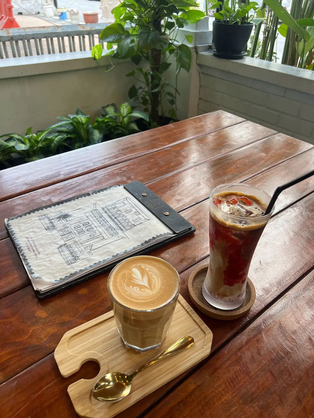 LostxFound Café: Where Comfort Meets Creativity