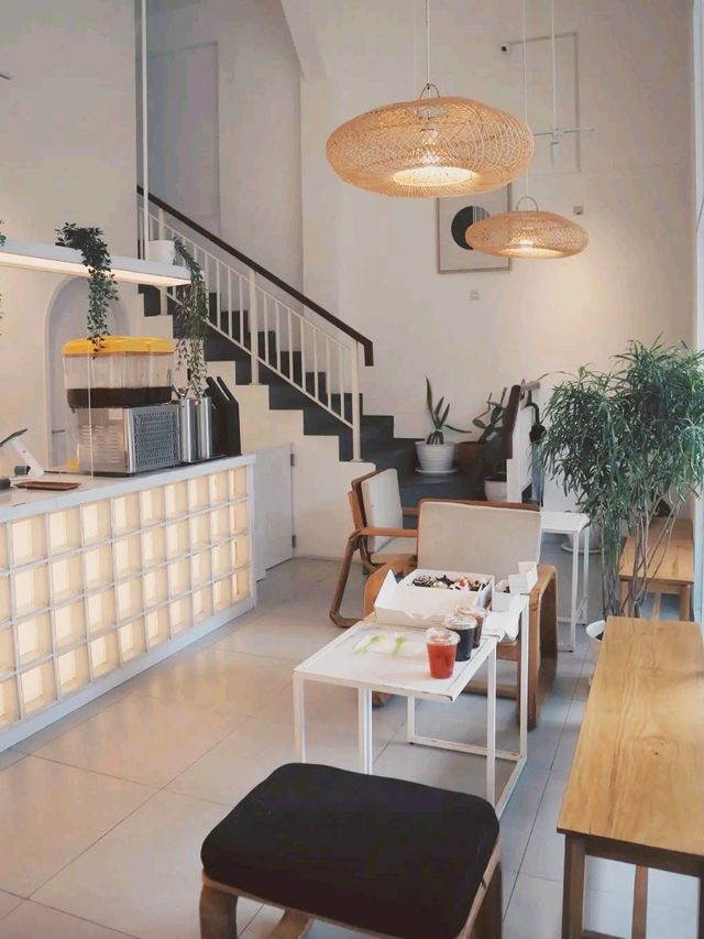 Officialdonat Cafe