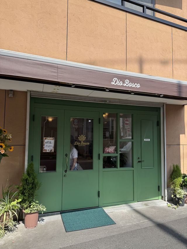 7月にオープンしたばかり！アットホームな街のパン屋さん🍞🤍