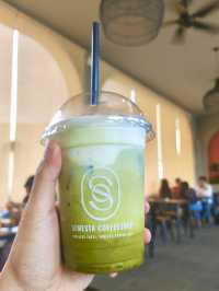 Semesta Coffee: Batu Aji’s Midnight Brew Sanctuary