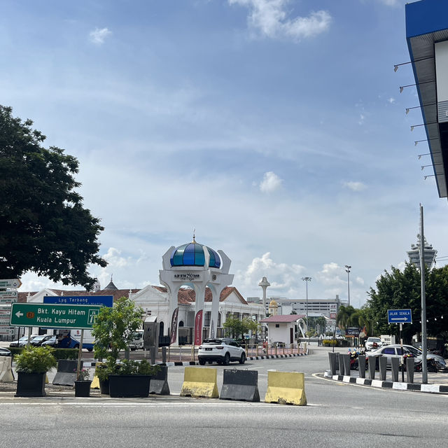 🕌 A Slice of Timeless Kedah — Alor Setar Square & Zahir Mosque 🇲🇾✨