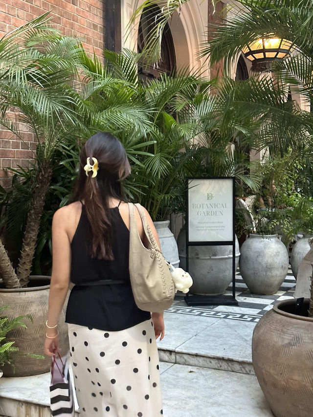 Exploring the Cultural Haven of Tai Kwun in Hong Kong 🇭🇰 