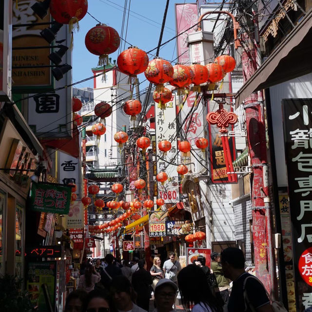 🐉✨ Yokohama Chinatown: A Colorful Feast for the Senses