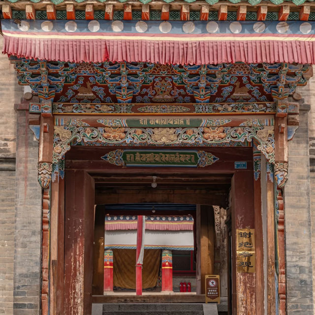 Golden Roofs, Sacred Chants – Inside Qinghai’s Kumbum Monastery