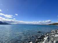   《冰河的藍色詩篇：Lake Pukaki》 💙🏔 