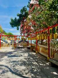 สมหวังทุกคำขอ เสริมบุญ เสริมรัก ศาลเจ้าแม่สามมุข
