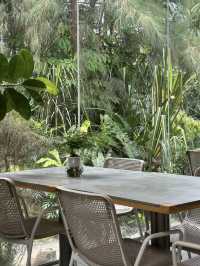 POON CAFE ชลบุรี คาเฟ่ปูนดิบสุดเท่