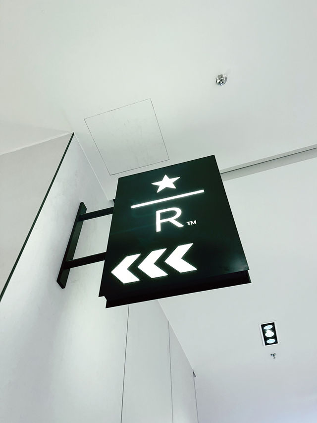 Starbucks Reserve: Stunning Coffee Haven You’ll Love