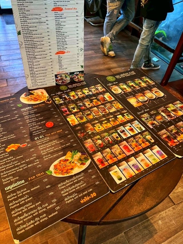 ชวนเที่ยวคาเฟ่บรรยากาศดี