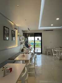 Sharlotte Cafe, Aesthetic Bakes and Cozy Vibes in Batam