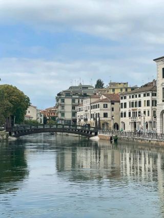 คลองและถนนอันมีเสน่ห์ของเมืองเทรวิโซ