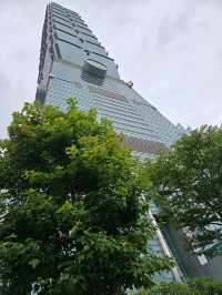 Golden Hour Stroll at Taipei 101: Sunset Vibes & Insta-Worthy Moments 🌇✨