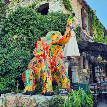 A Romantic Stroll Through the Alleys of Saint-Paul de Vence, the