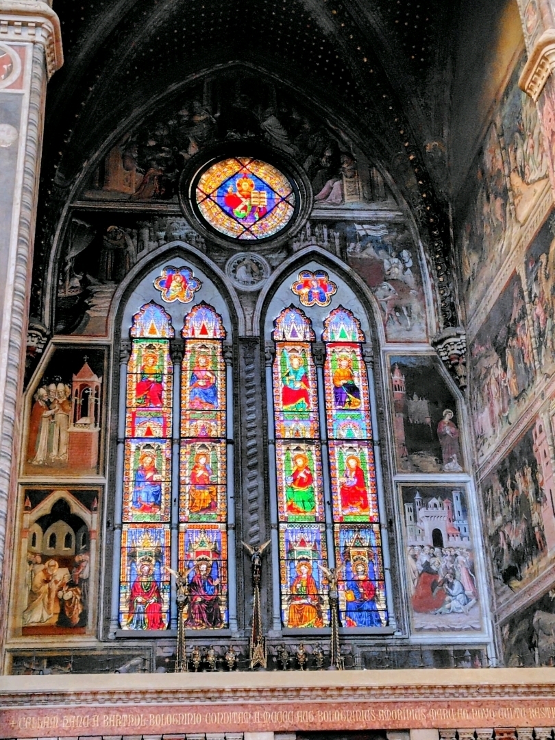 世界一の大きさの教会⛪️になるはずだった | Trip.com ボローニャ