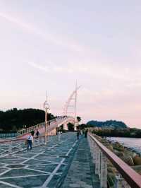 Saturday vibes กินลมชมสะพานเรือกรรเชียงในเมืองซอกวีโพ@Saeyeongyo Bridge,Jeju Island