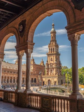 🏰 Granada — Where History Glows Beneath the Andalusian Sun 🇪🇸✨