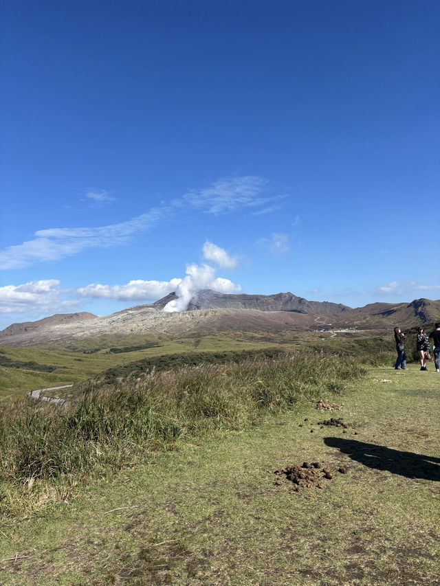 【熊本県・阿蘇】 火山が生み出した、阿蘇を代表する大草原