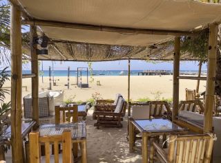 Review of 5 famous restaurants in Cape Verde.