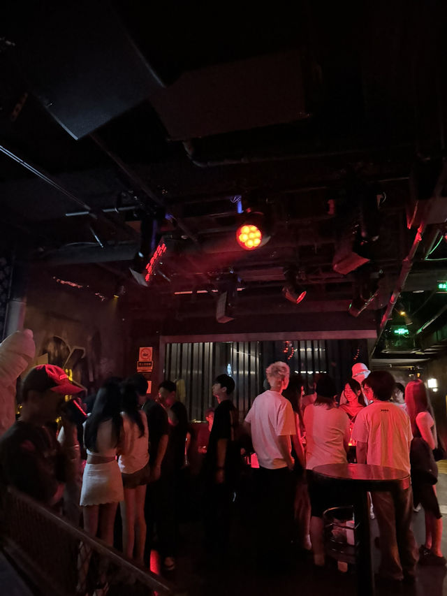 Top night club in shanghai 🍺🍷🍻🥂🍹🍸