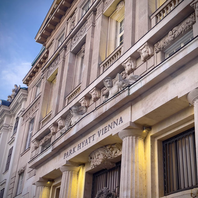 Historic & Stylish Park Hyatt Vienna 🇦🇹