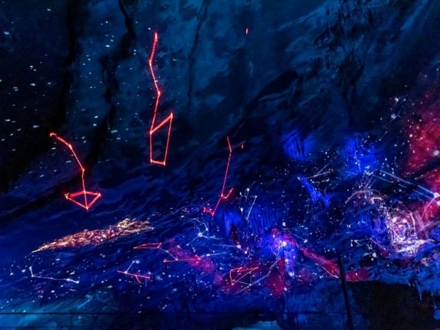 ท่องดินแดนมหัศจรรย์ใต้พิภพในถ้ำ Cave of Han