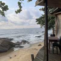 Unwind at the Idyllic Ngoye Beach in Kribi 🌴🌊