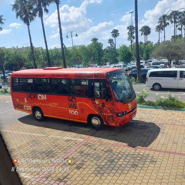 You want to get to know the city, font forget to use the big red bus!!! 