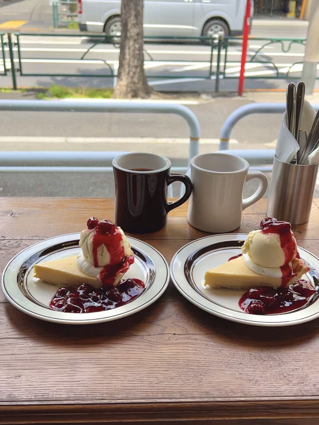 Cozy Lunch at Nostalgia Cafe🍽️