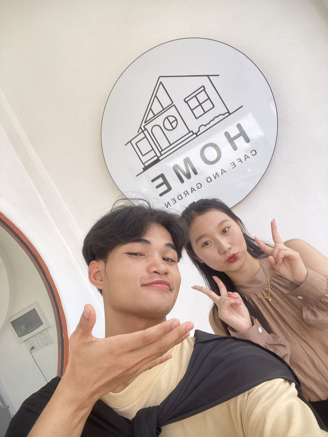 Trip วันชิลล์ที่ “HOME Café and Garden”✨☁️🌿⛅️☕️