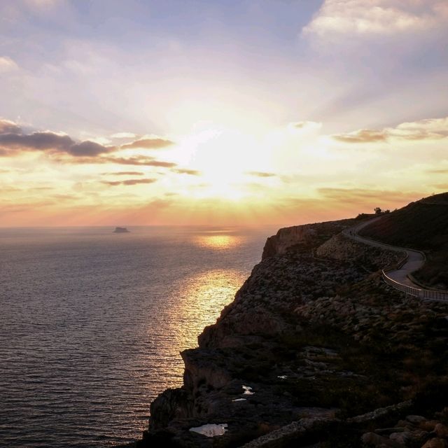 Step by Step – Hiking Across Malta’s Wild Beauty 🥾🇲🇹