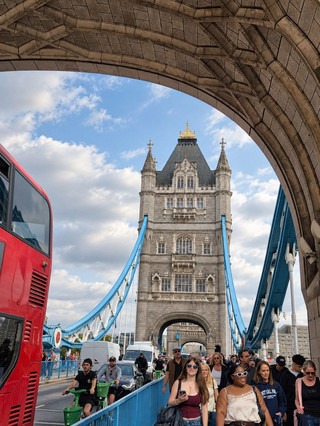 TOWER BRIDGE — เมื่อสะพานแห่งลอนดอนเปิดต่อหน้าฉัน