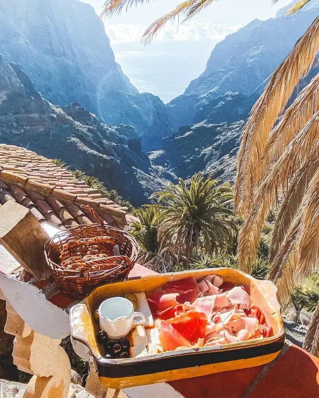 Dine with the World at Your Feet: Enjoy Lunch with Spectacular Views in Tenerife
