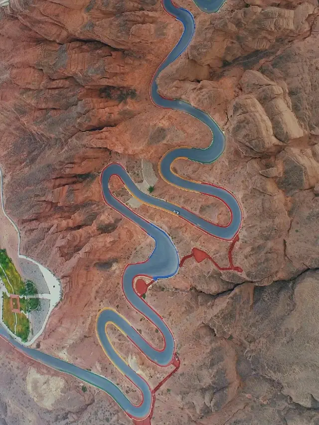 Northwest Grand Loop Travel Guide