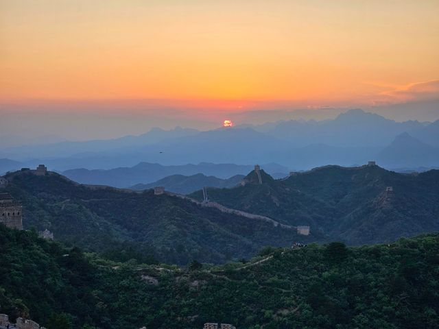 在長城上看日出日落，承德北京交界的金山嶺，一個攻略帶你玩