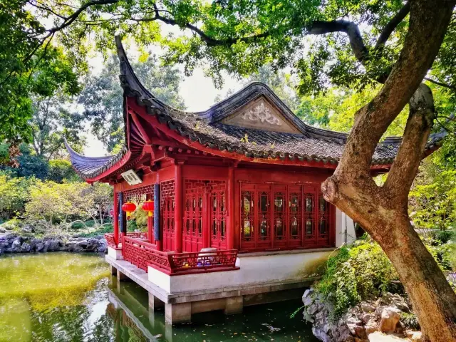 Shanghai Grand View Garden | An antique garden by the side of Dianshan Lake