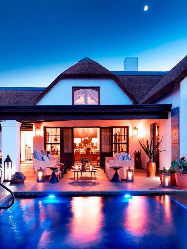 🌟 Luxe Wilderness Escape: Bushmans Kloof 🌄✨