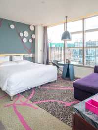 🌟 Saigon's Stellar Stay: Pullman's Luxe Vibes 🌃