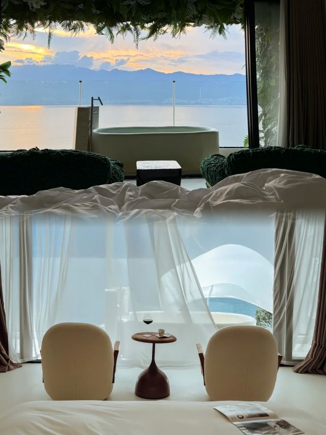 新晋！一睁眼就能望見洱海的酒店！