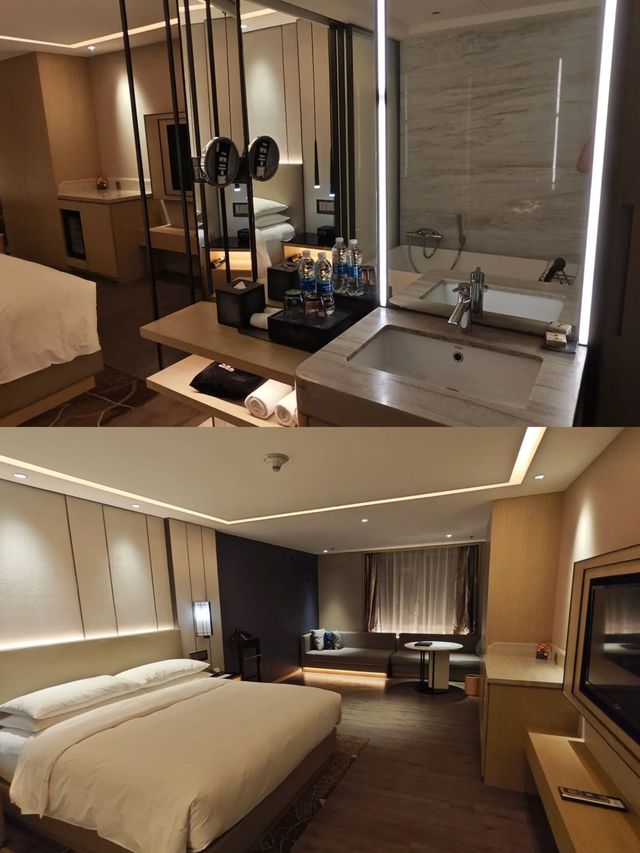 深圳彭年萬麗酒店。