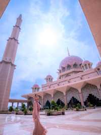 Pink Mosque in Kuala Lumpur is Lovely🧡❤️