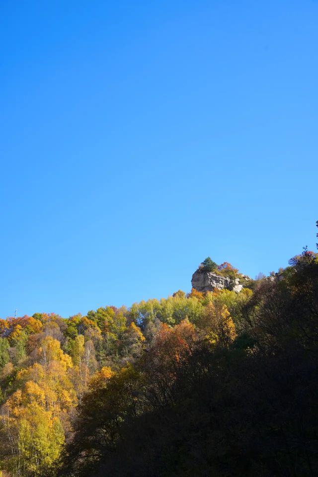 保定阜平天生橋 畫一樣的地方。
