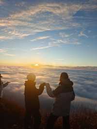江西贛州齊雲山，雲海日出！星空銀河！。