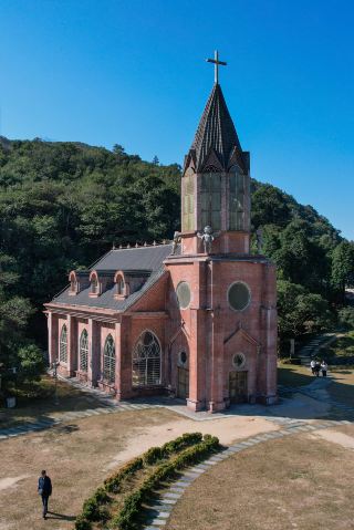Yulin, Guangxi's lesser-known forest park, is like a "forest secret realm" in Northern Europe.
